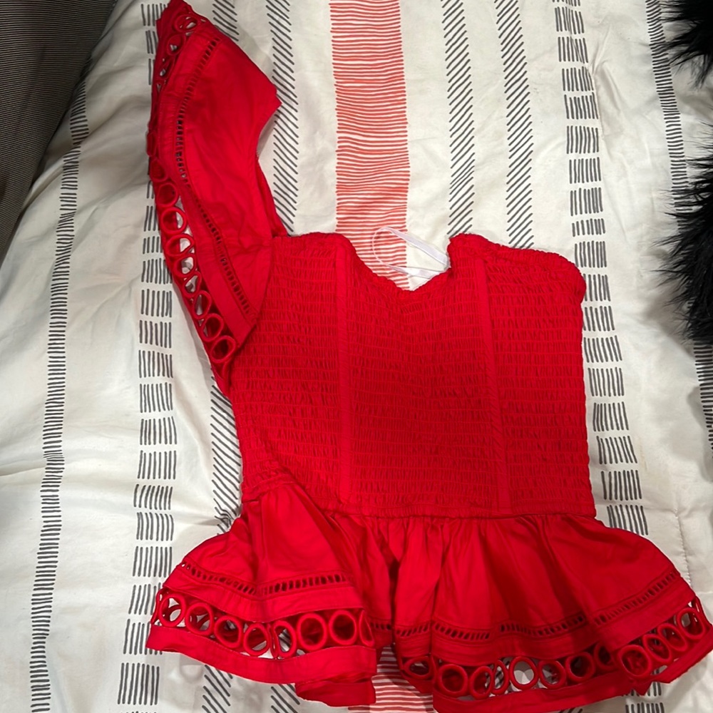 Cute one shoulder top
